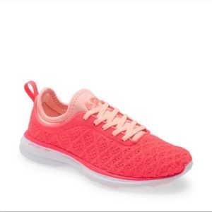 Athletic Propulsion Labs  Techloom Phantom